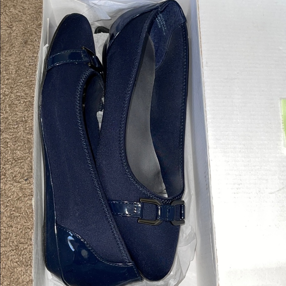 Navy flats